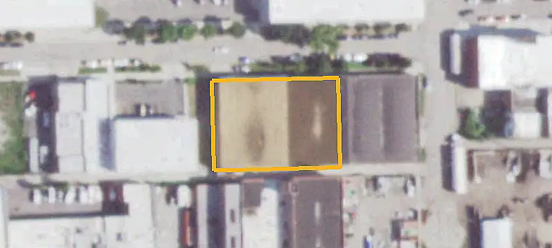 Warehouse with Loading Docks