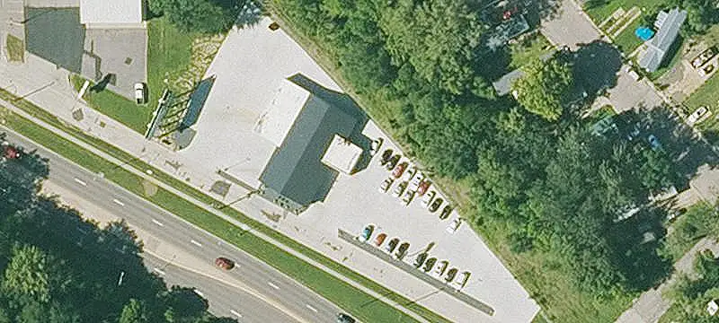 Remodeled Office Building with Heated Garage