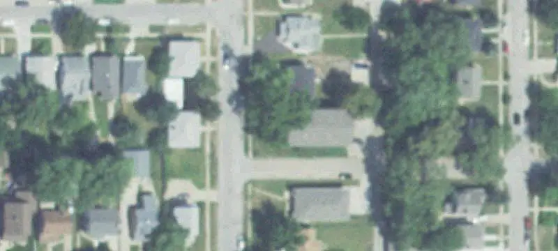 10-Unit Brick Apartment Building