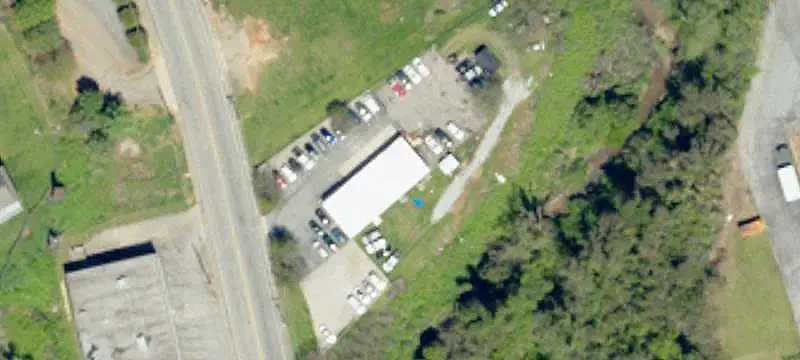 Four-Bay Auto Service Building