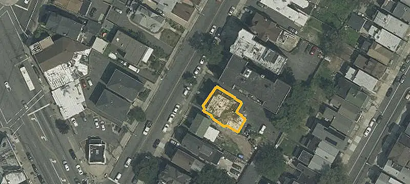 20-Unit SRO Apartment Building
