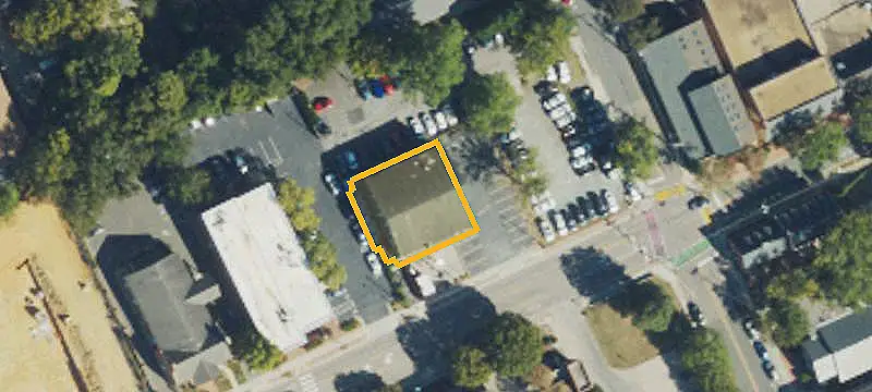 Freestanding Retail Building