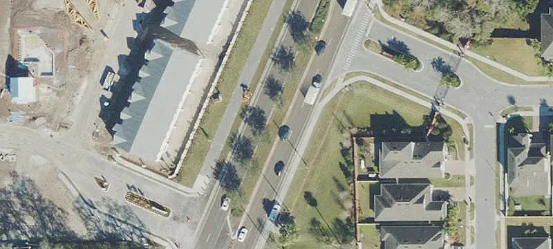 Signalized Intersection Retail Space
