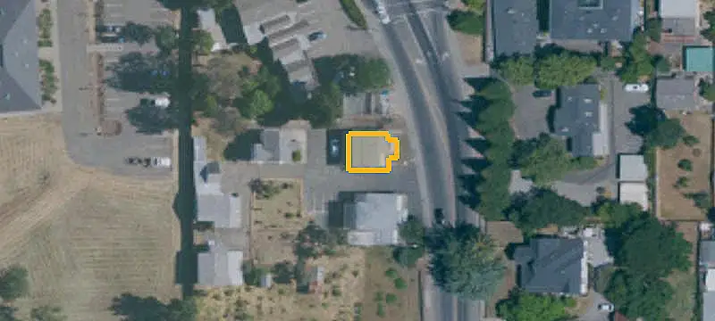 Commercial Land Along Healdsburg Avenue