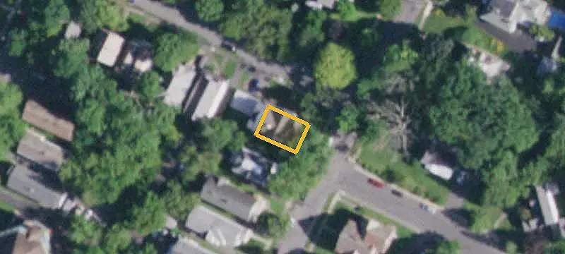 6-Unit Apartment Building with Garage