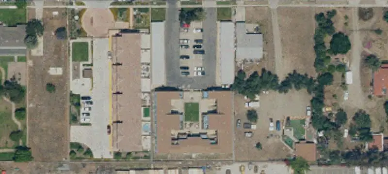 20-Unit Apartment Building