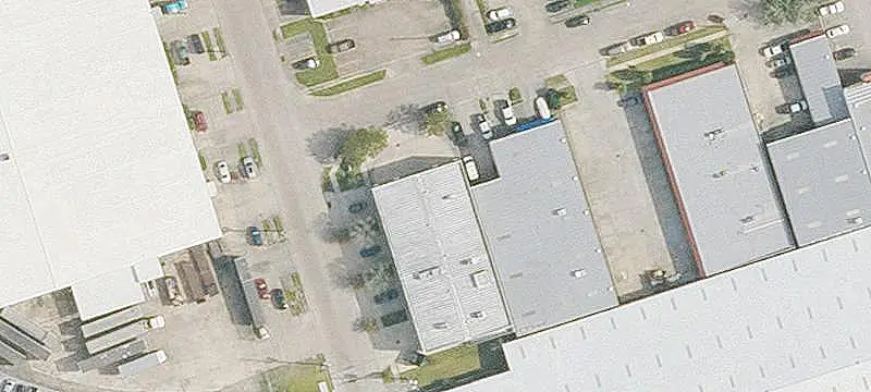 Office Building with Flexible Layout