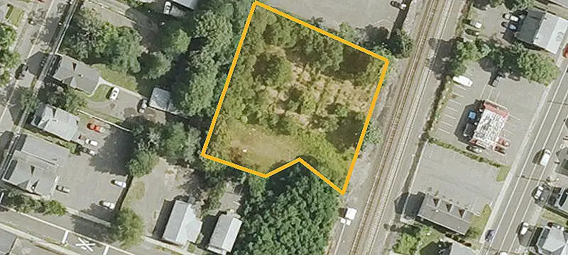 Land Parcel Near Town Center
