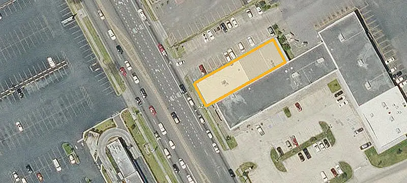 High-Traffic Retail Shopping Center