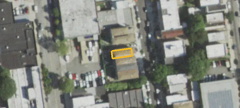 Column-Free Warehouse Space