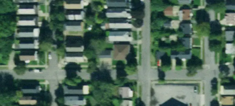 4-Unit Brick Apartment Building