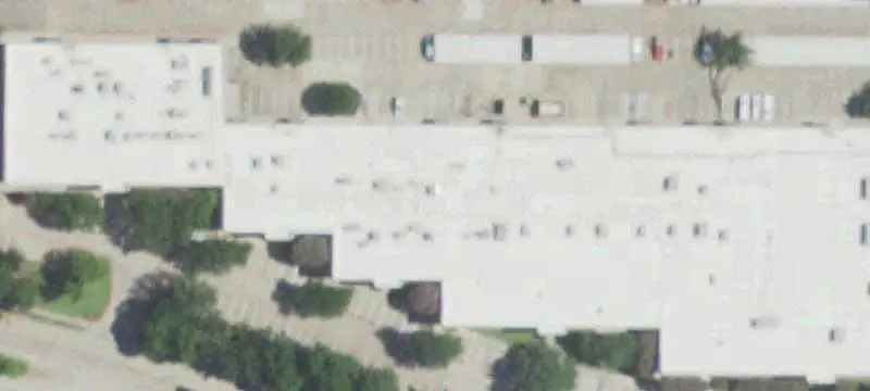 Flex Space with Grade-Level Loading