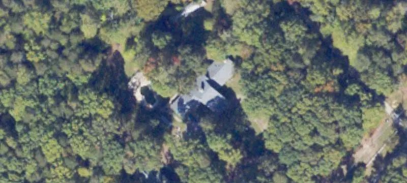 Warehouse Property with Wooded Setting