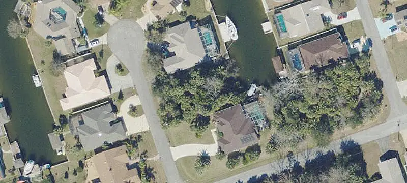 4 Crow Ct, Palm Coast, FL