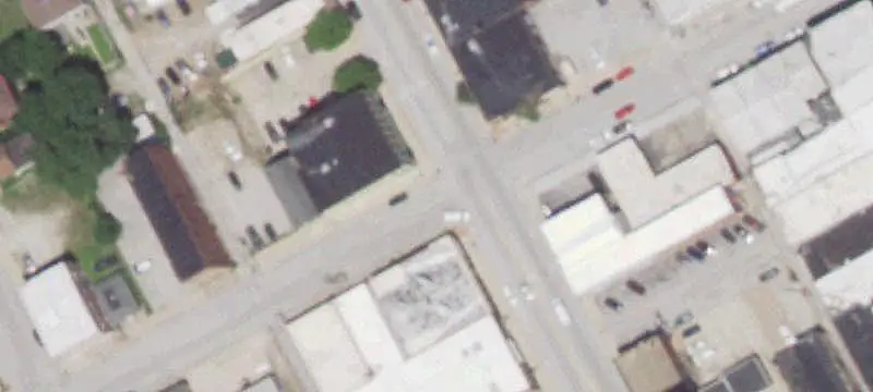 Mixed-Use Property with Overhead Doors