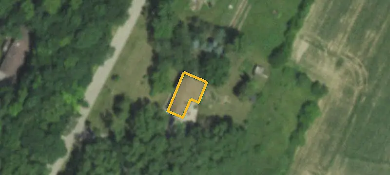 Lots & Acreage / Rural