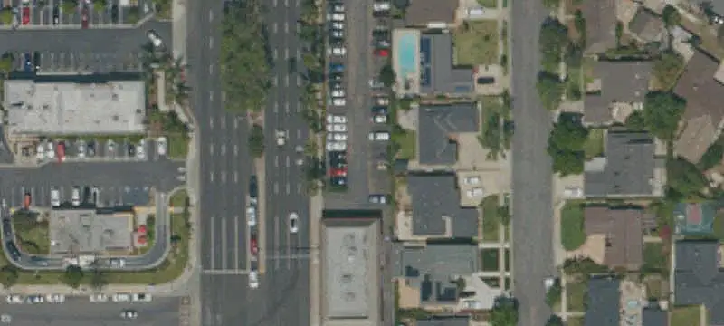 Freestanding Storefront Property