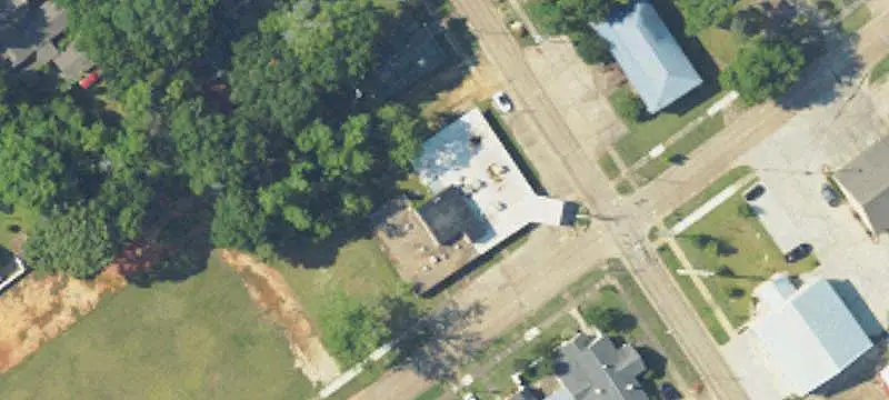 Corner-Lot Flex Space with Loading Dock