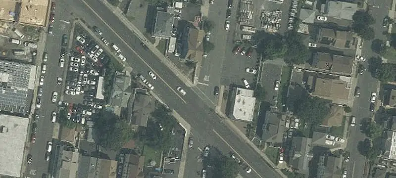 4-Bay Automotive Shop