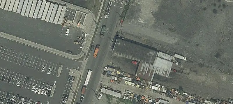 Multi-Bay Auto Repair Facility