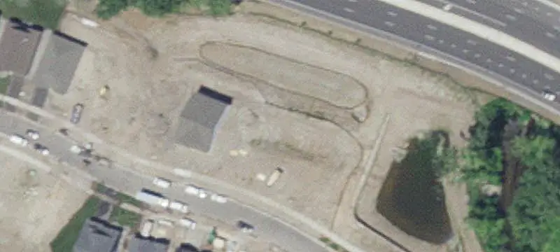 Multi-Tenant Retail Building
