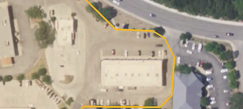 Bush's Chicken Retail Space