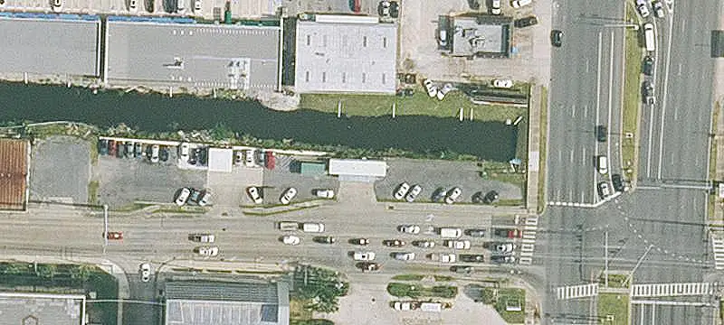 Hard-Corner Commercial Land