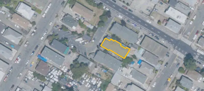 18-Unit Apartment Building