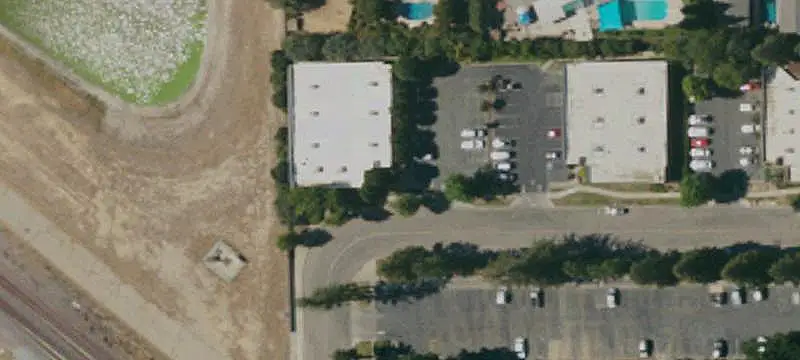 Flexible-Layout Office Building