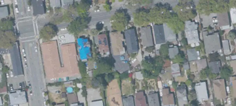 4-Unit Apartment Building