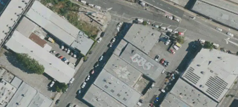 Clear-Span Warehouse with Office