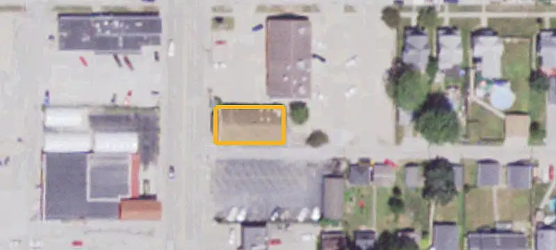 Operating Restaurant with Additional Buildings