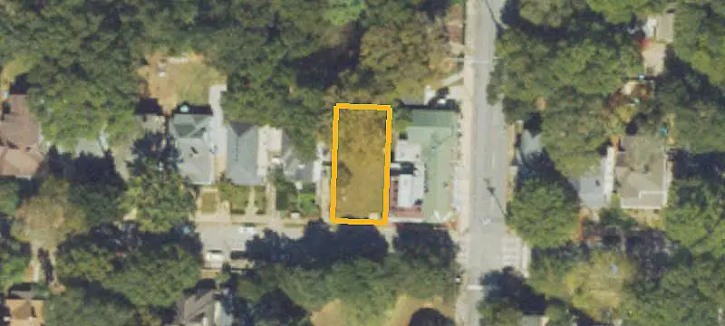 Restaurant Property with Rooftop Potential