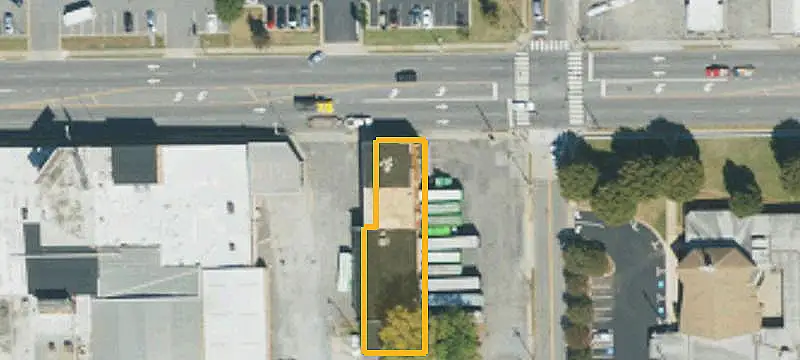 Flex Building with Warehouse Space