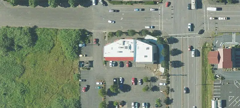 Denny's & Starbucks Retail Space