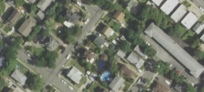 Six-Unit Two-Story Apartment Building