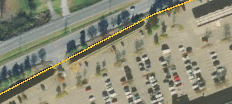 Kroger-Anchored Shopping Center