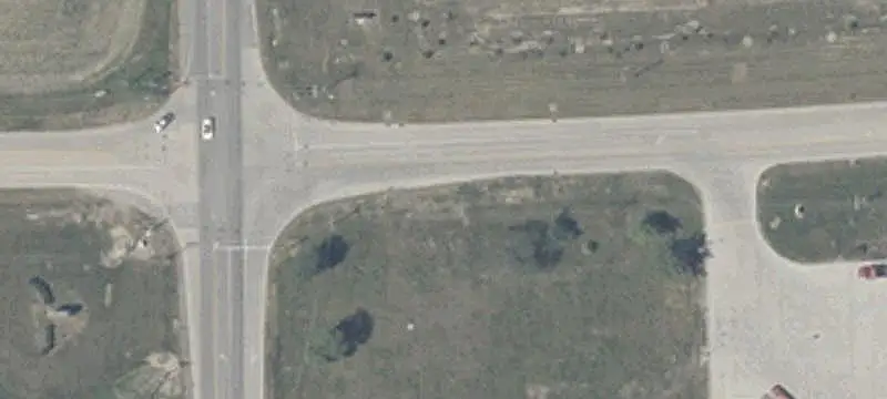 Signalized Commercial Land