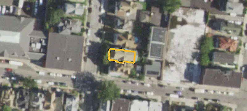Vacant 13-Room Apartment Building