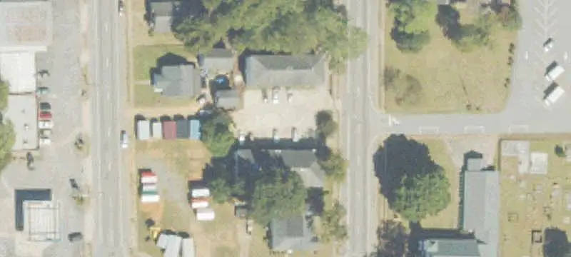 10-Unit Apartment Building