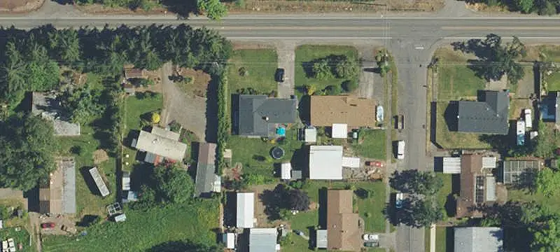 Flex Space with Fenced Yard