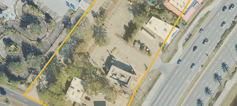Hooters NNN Restaurant Property