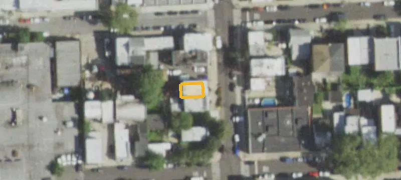 Mixed-Use Assemblage with Warehouse