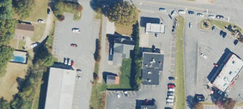 Four-Bay Automotive Shop