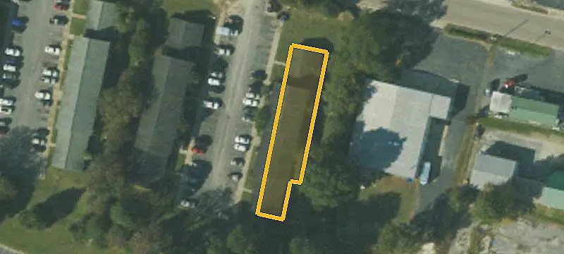 32-Unit Apartment Building