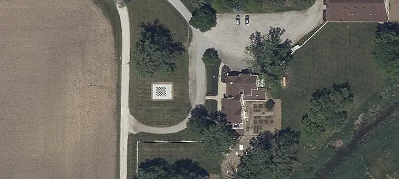 12-Room Bed and Breakfast