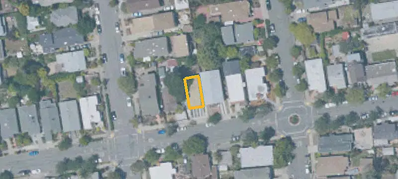 Updated Duplex with Bonus Room