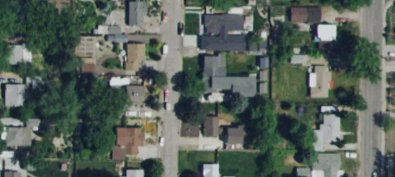 Duplex With Garage Apartment