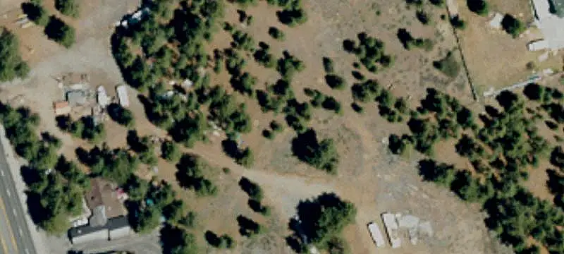 Level Commercial Land