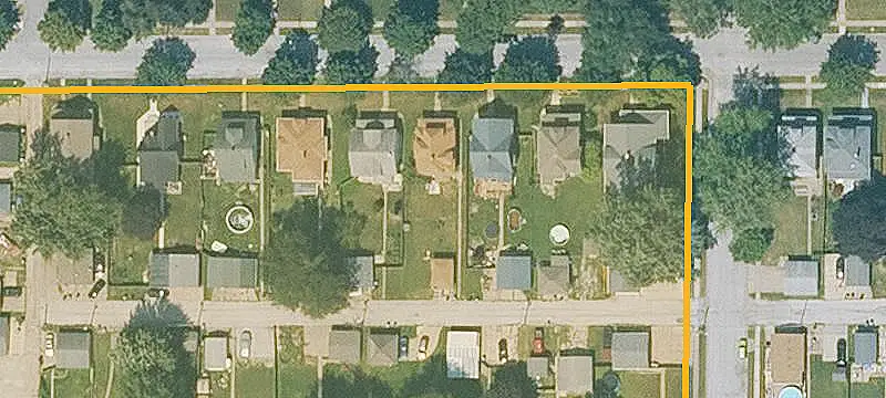 7-Unit Apartment Building